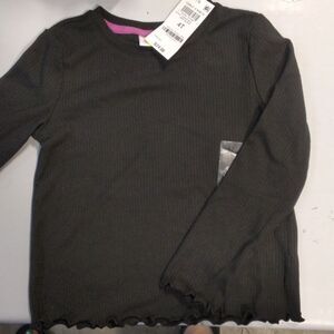 Epic Threads Black Long Sleeve Kids Tee